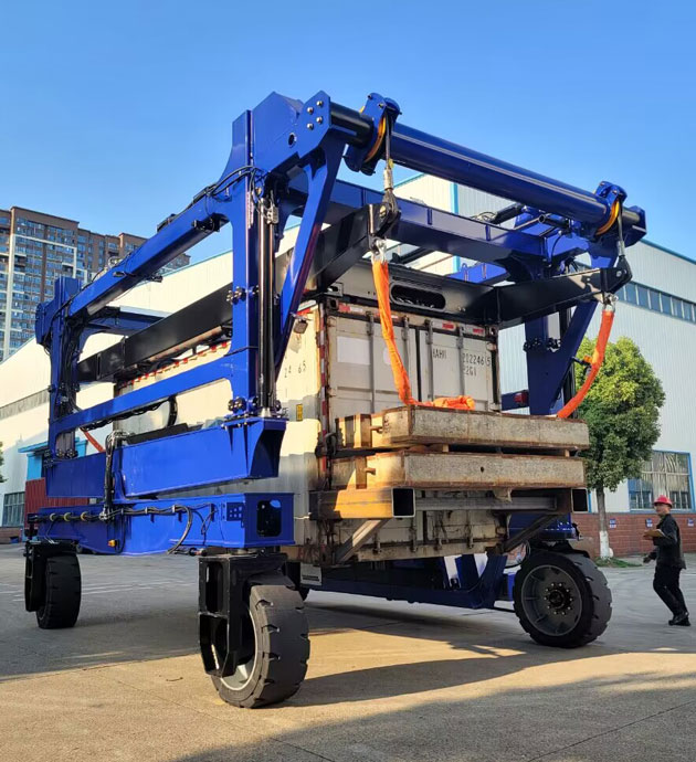 Container Straddle Carrier for Sale Manufacturer from China - Henan ...