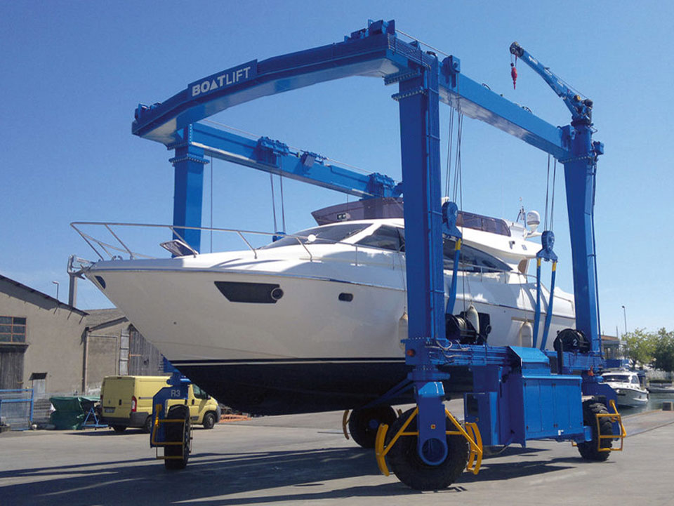 Buy boat lifting gantry crane by evaluating long term costs