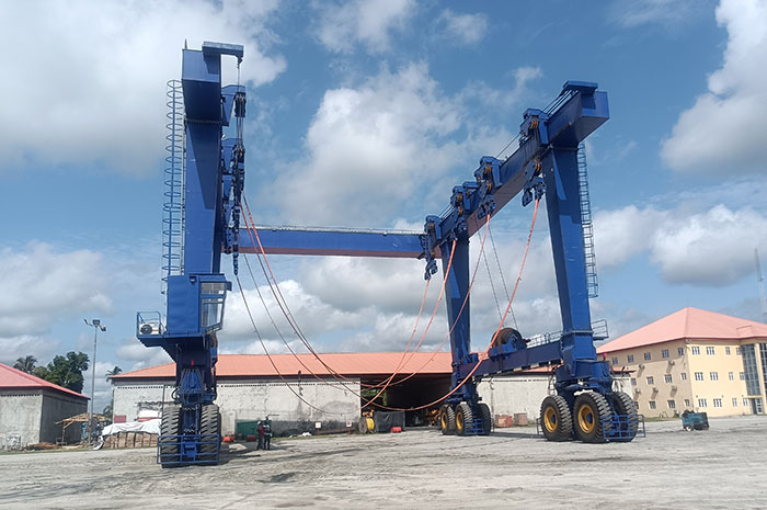 150T Marine Boat Hoist