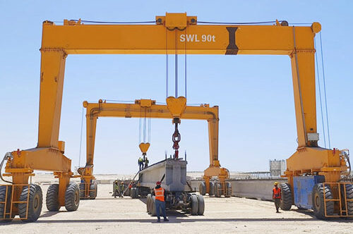 straddle-carrier-system-training-from-huadelift