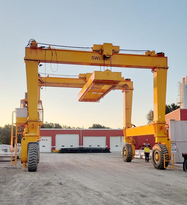 80T-Straddle-Carrier-for-sale-Huadelift