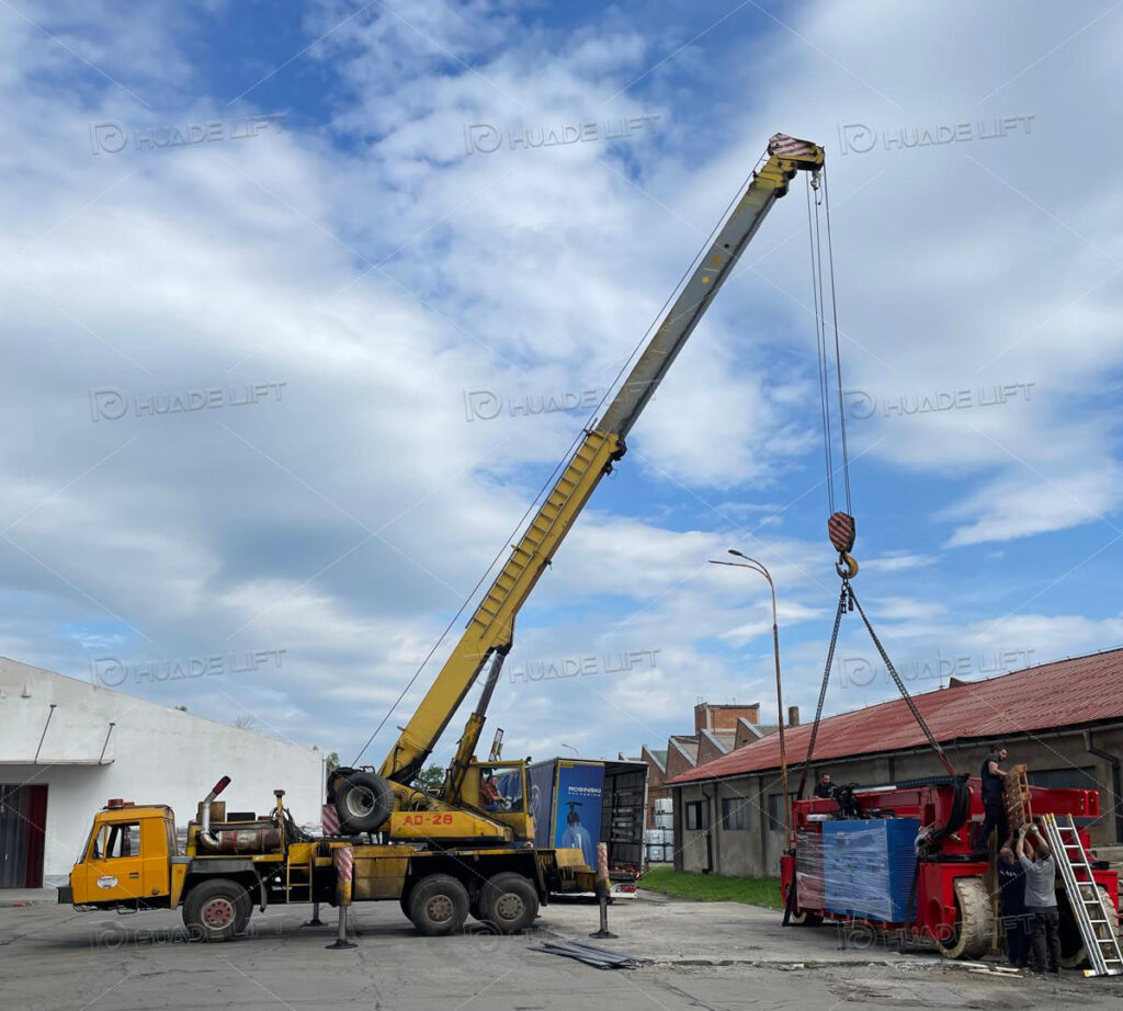 60T Straddle Carrier